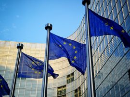 6 دول تطالب المفوضية الأوروبية بالتوزيع العادل لـ«كوفيد 19»