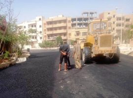 تنفيذ أعمال رصف طرق حي النوادي بمدينة المنيا الجديدة