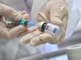 «تجارية الجيزة» : الاتفاق مع الصحة على تخصيص مقر داخل الغرفة لتطعيم التجار ضد كورونا