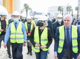 محافظ الإسكندرية ووزيرة البيئة يتفقدان منشآت صناعية لمتابعة الالتزام البيئي